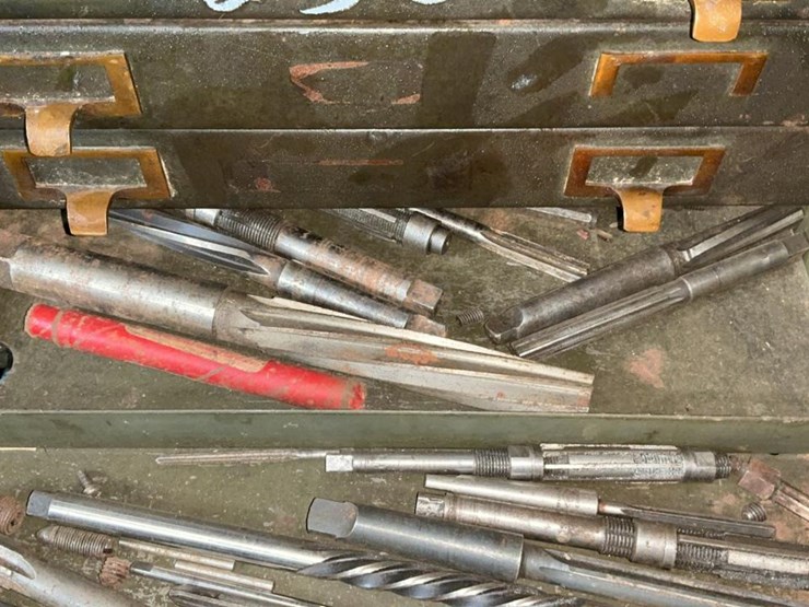 #230-•-tool-chest-and-rubber-sheet-image-15