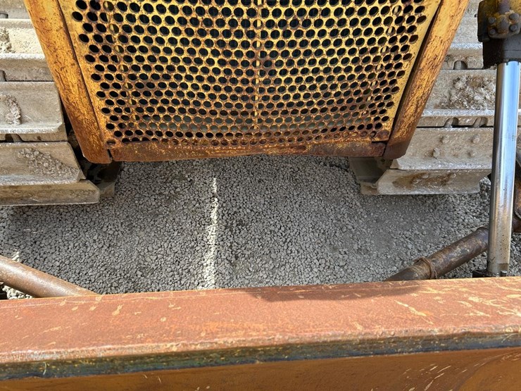 caterpillar-d7f-image-10