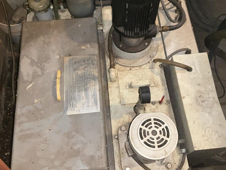 #215-•-mitsubishi-electrical-discharge-machine-image-14