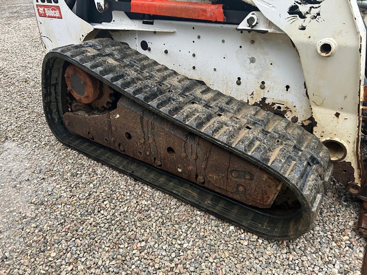 bobcat-t320-image-12