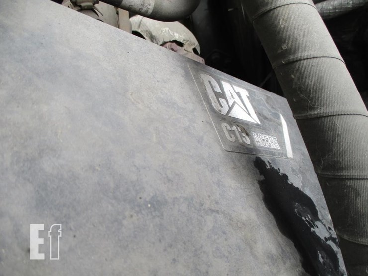 2008-sterling-l9500-image-7