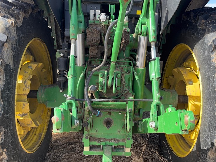 2019-john-deere-6175m-image-7