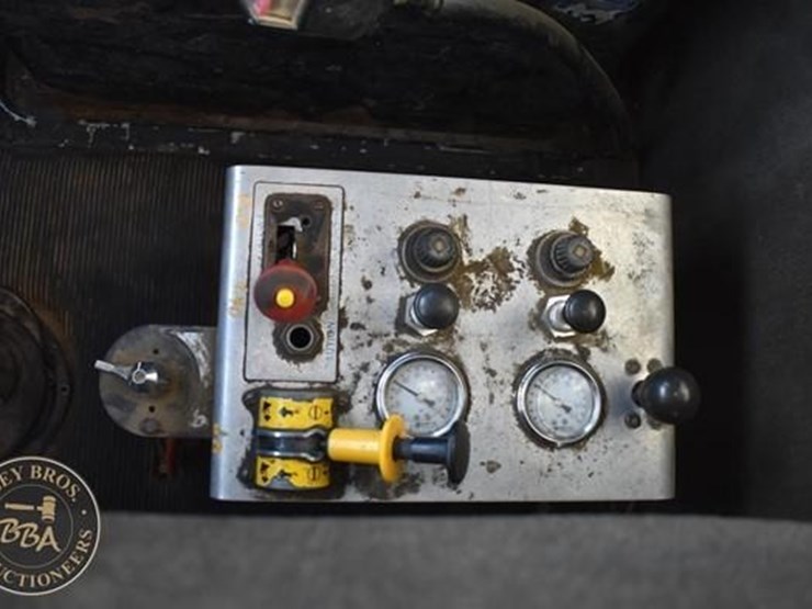 1995-kenworth-t800-image-32