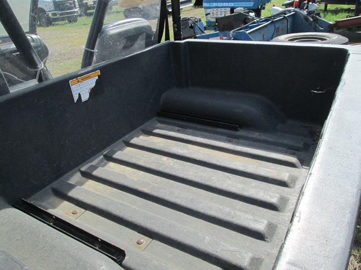 2011-caterpillar-550-image-8