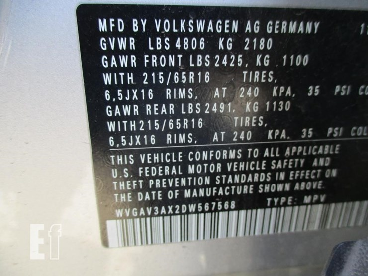 2013-volkswagen-tiguan-image-18