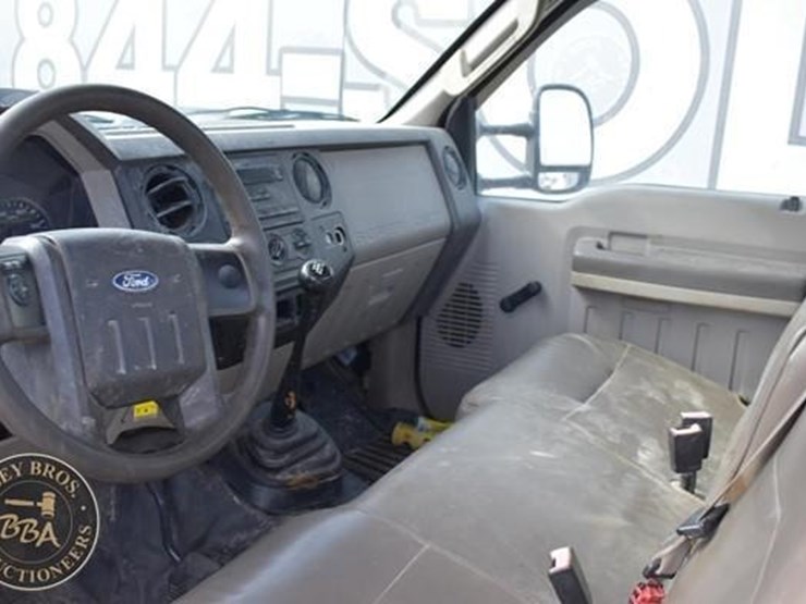 2008-ford-f250-image-17