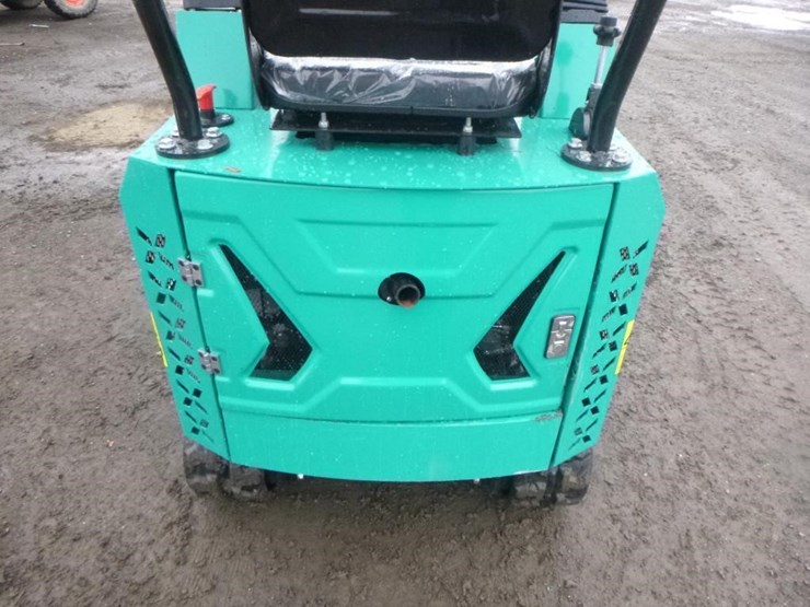 2026-agt-mh12rx-hydraulic-excavator-image-17