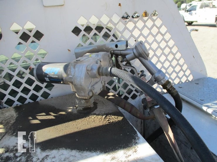 2015-ford-f350-image-15