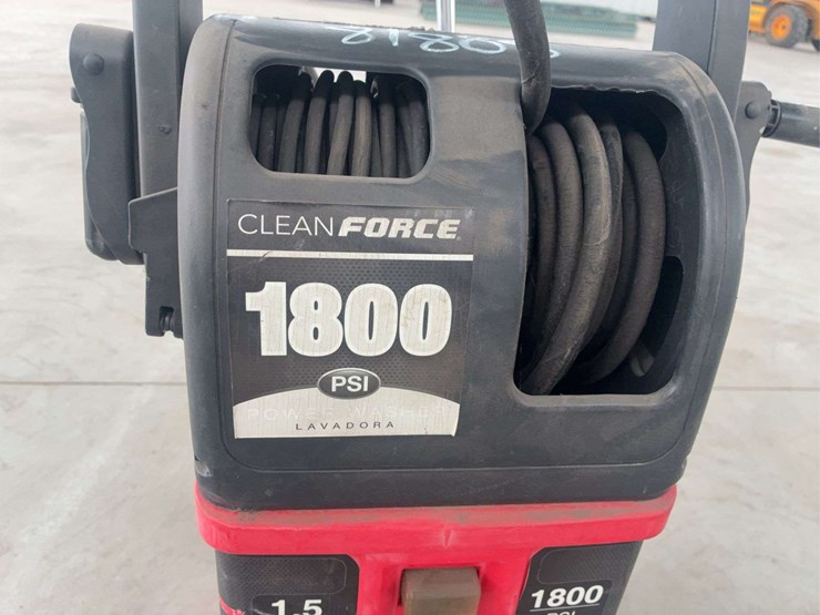 clean-force-1800-psi-electric-power-washer,-1.5-gpm-image-2
