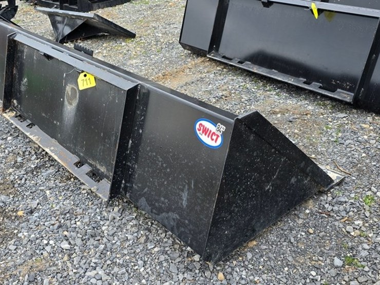 new-swict-84"-skidloader-bucket-image-1
