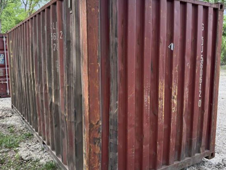 #109-•-20'-conex/-container---red---used-image-4