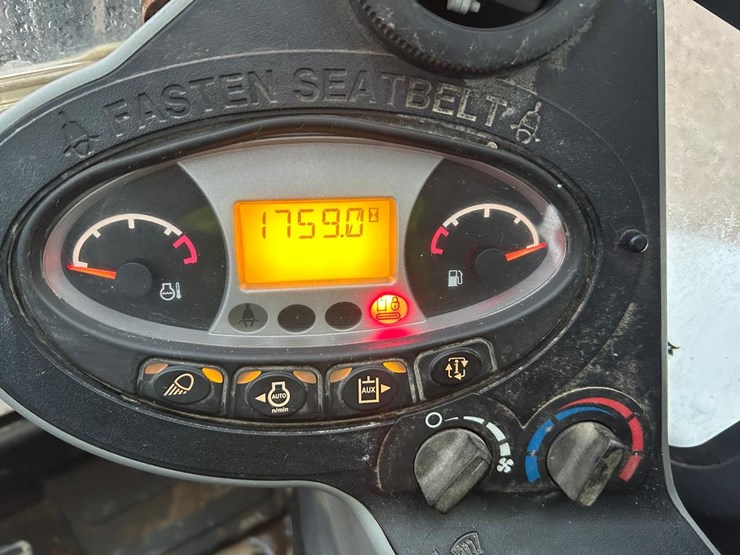 2017-bobcat-e35-image-20