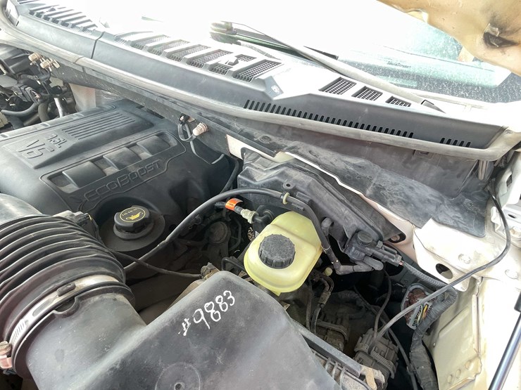 #5673-•-2015-f150-xlt-4x4-extended-cab-(has-wi-title)-image-96