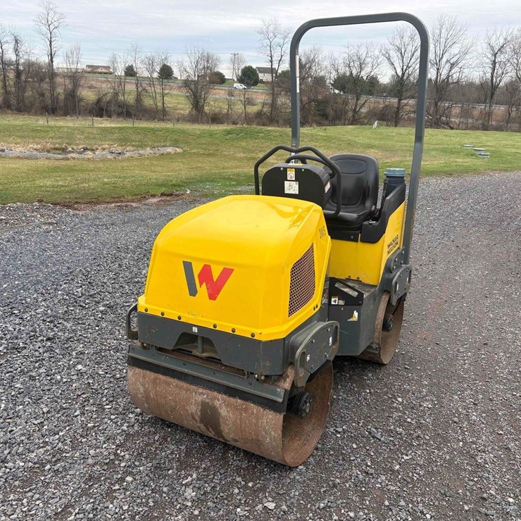Wacker Neuson RD12 Roller
