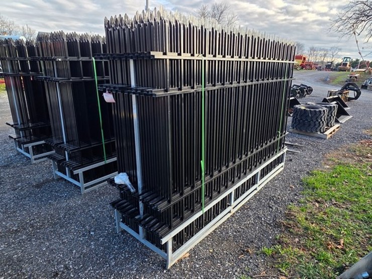 new-10'x220'-wrought-iron-fence-image-3