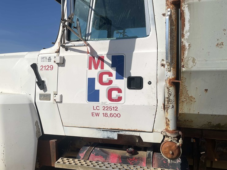 1987-ford-ltl9000-image-37