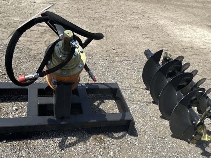 #12-•-skid-steer-auger-driver-&-(12"&18")-bits-image-2
