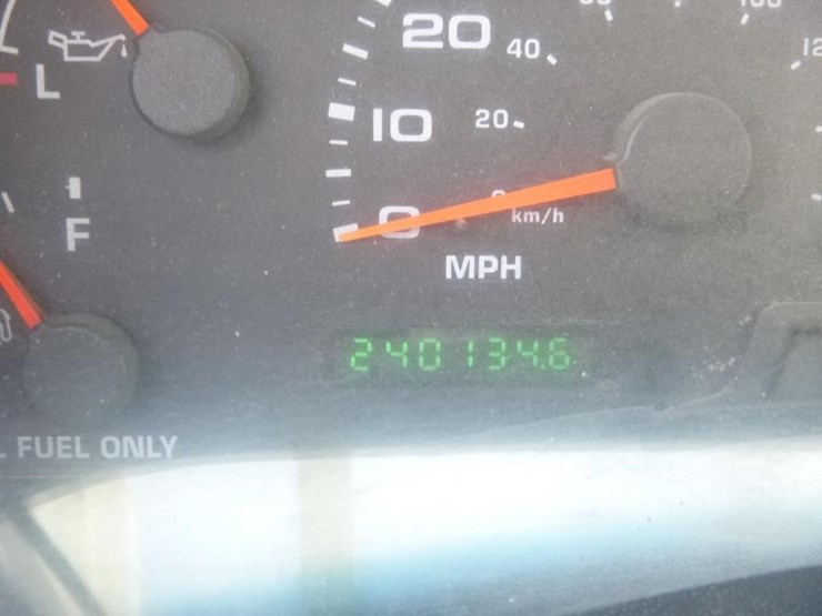 2002-ford-f350-image-17