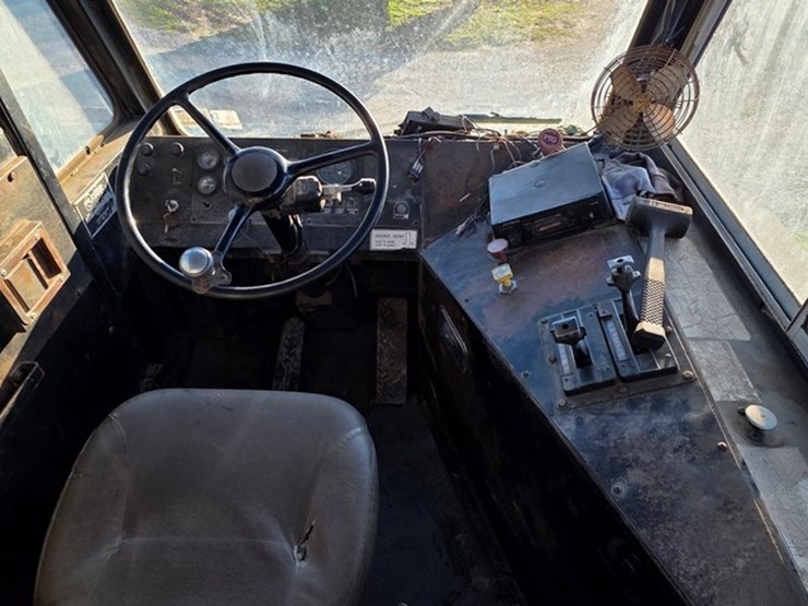 ottwa-30-jockey-truck-(runs)-image-30