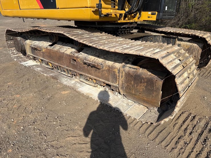 2018-caterpillar-336fl-image-15