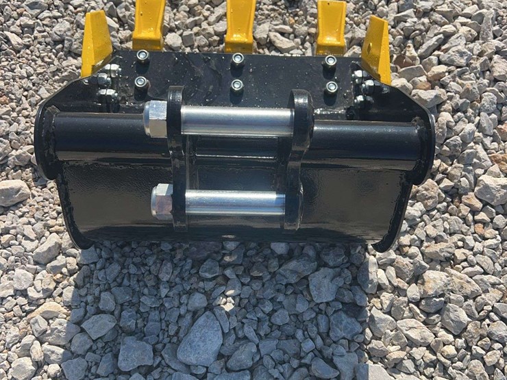 sdlanch-mini-excavator-bucket-image-2