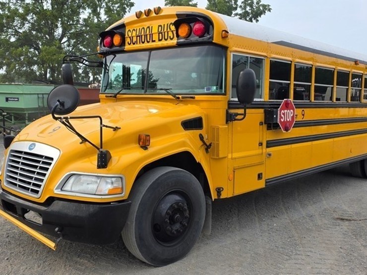 2008-caterpillar-c7-image-2