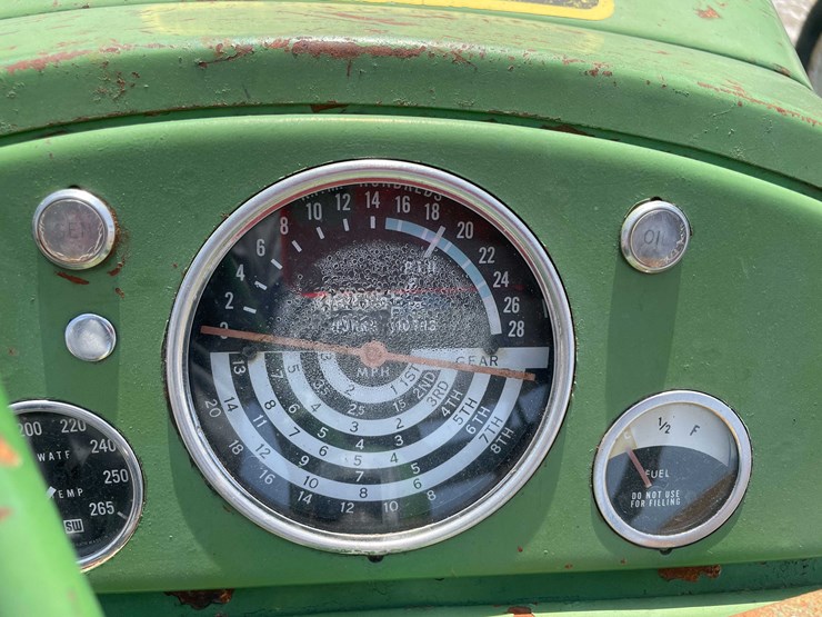 1961-john-deere-2010-image-31