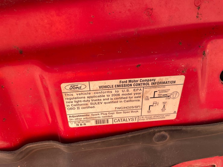 #5675-•-2006-f150-4x4-extended-cab-long-box-(has-wi-title)-image-105