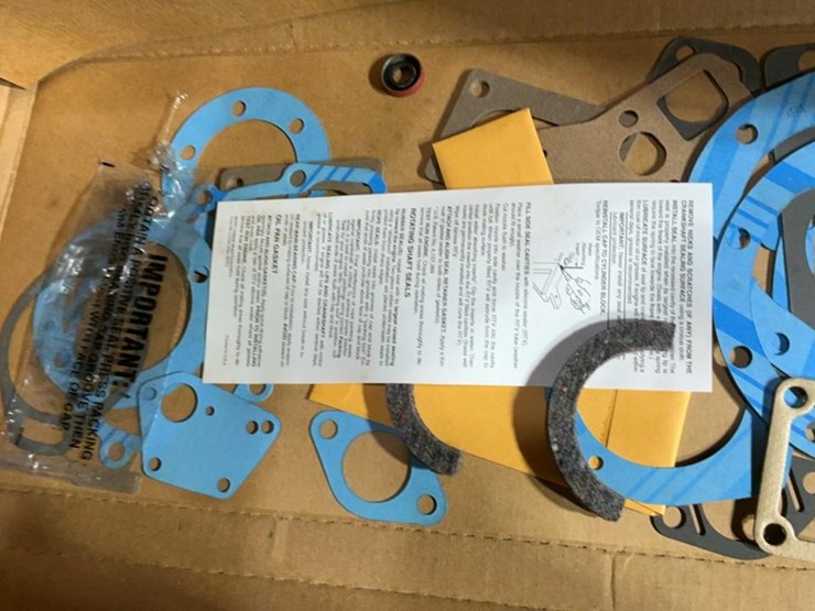 #228-•-tool-chest-and-contents-image-7