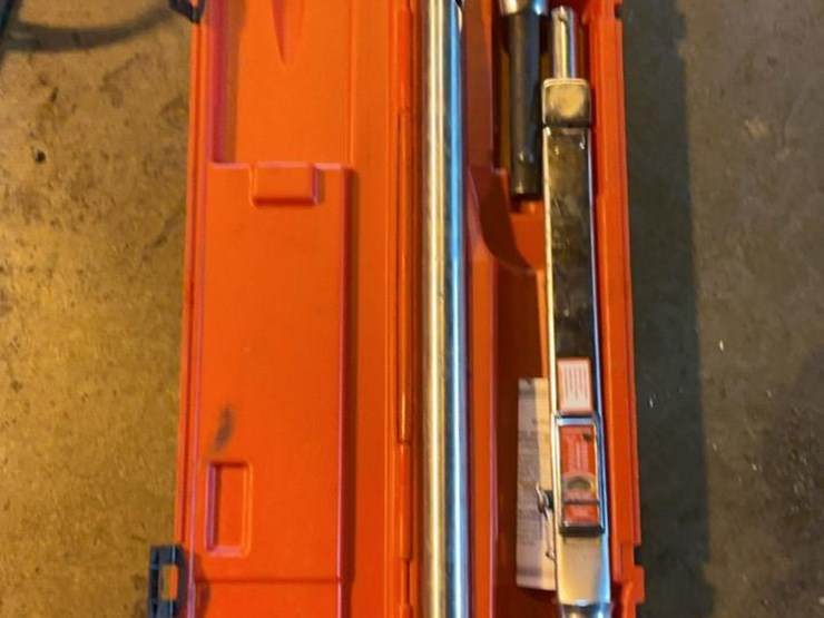 #114-•-snap-on-torque-wrench-image-8