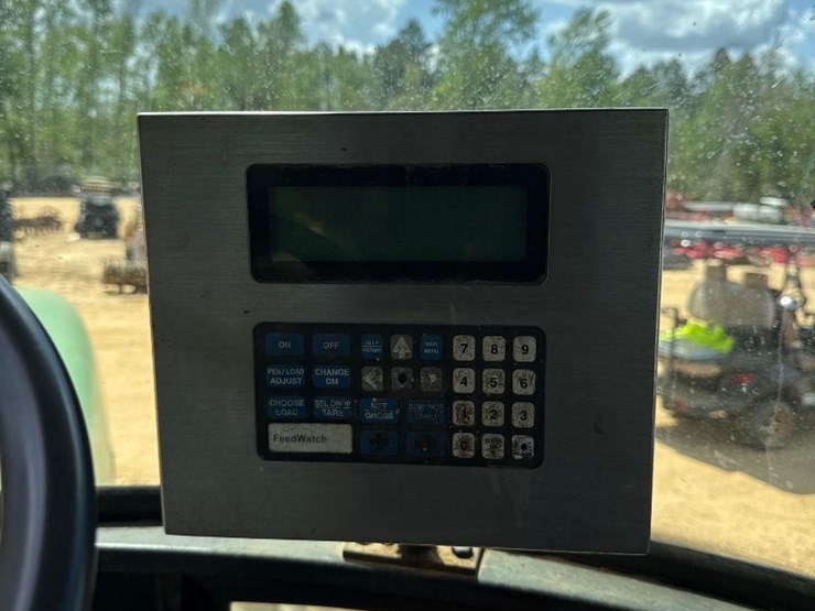 john-deere-4840-image-21