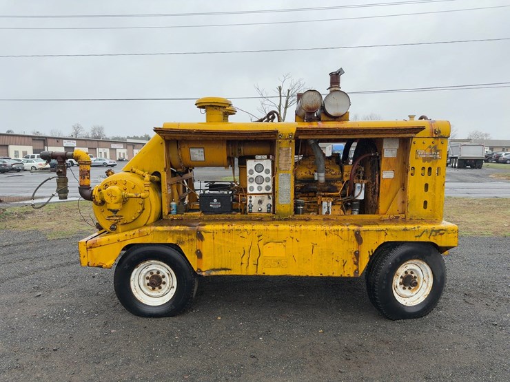 ingersoll-rand-xl750-tow-behind-air-compressor-image-5