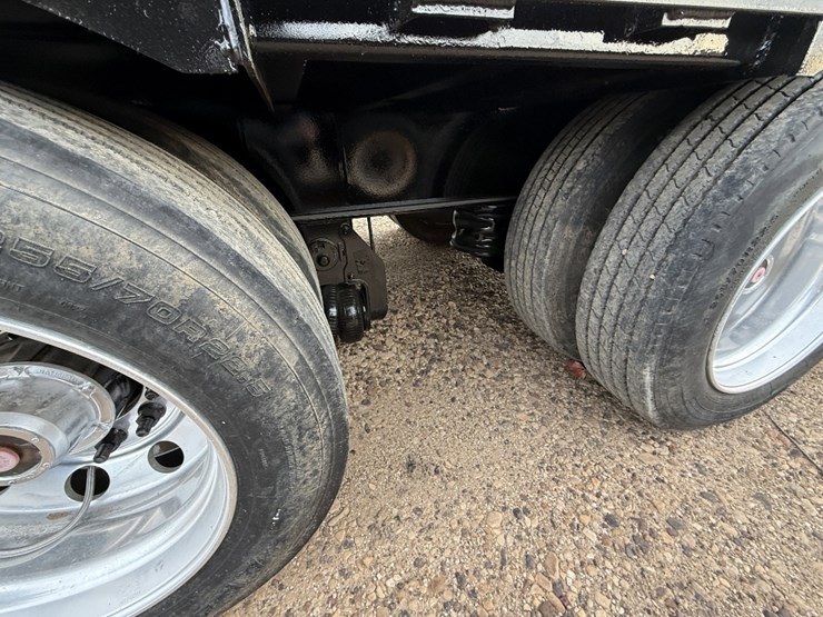 2014-transcraft-53'-x-102"-image-7