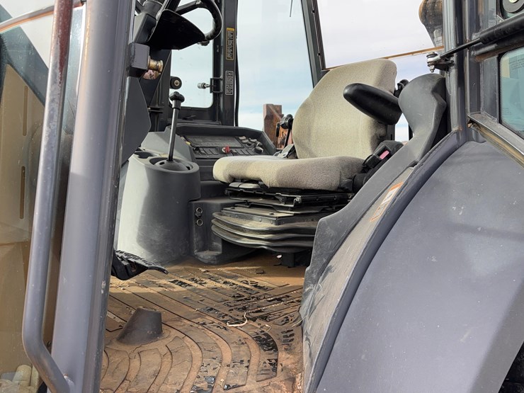 2001-deere-410g-image-14