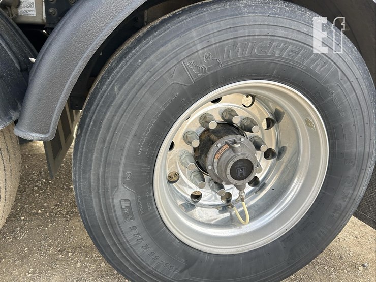 2025-wilson-grain-trailer-image-33