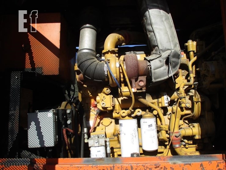 1992-caterpillar-c13-image-9