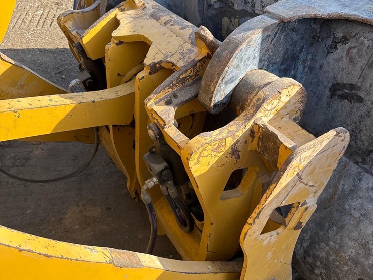 2020-caterpillar-938m-image-9