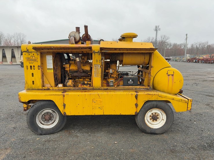 ingersoll-rand-xl750-tow-behind-air-compressor-image-2