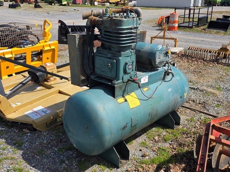 curtis-air-compressor-image-2