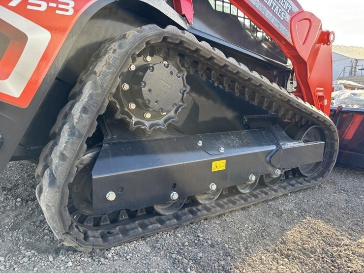 2024-kubota-svl75-3-image-16