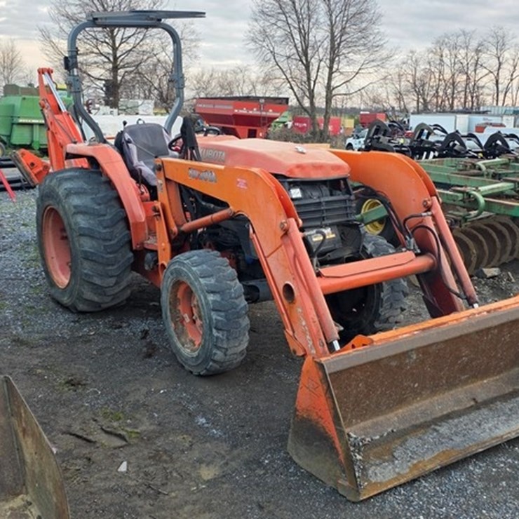KUBOTA L4400