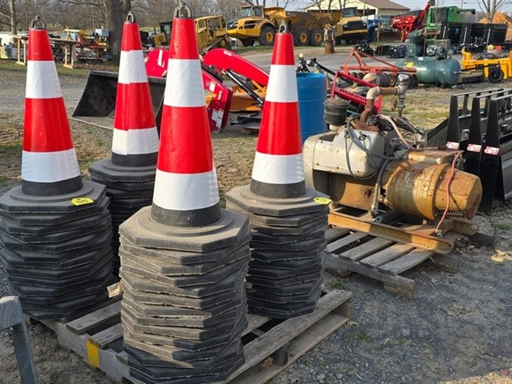 new-27-traffic-cones-image-2