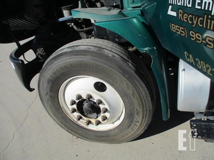 2013-international-durastar-4300-image-17