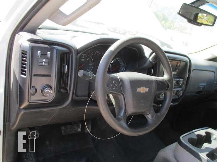 2015-chevrolet-2500hd-image-10