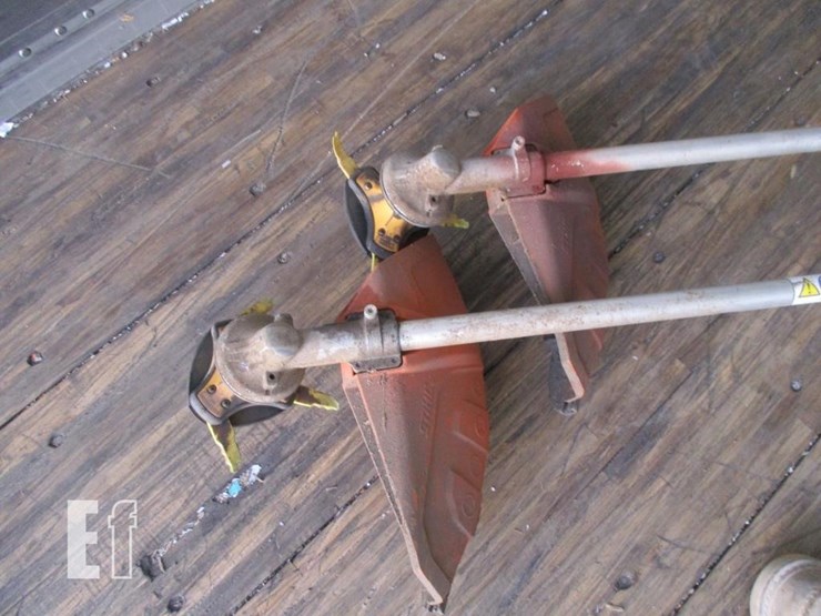 (2)-stihl-f5251r-gas-trimmers-image-3