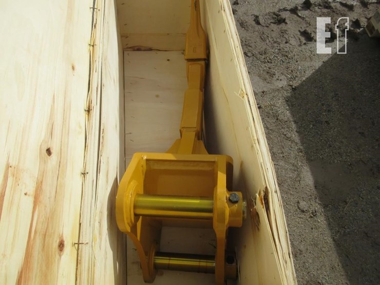 caterpillar-305-image-2