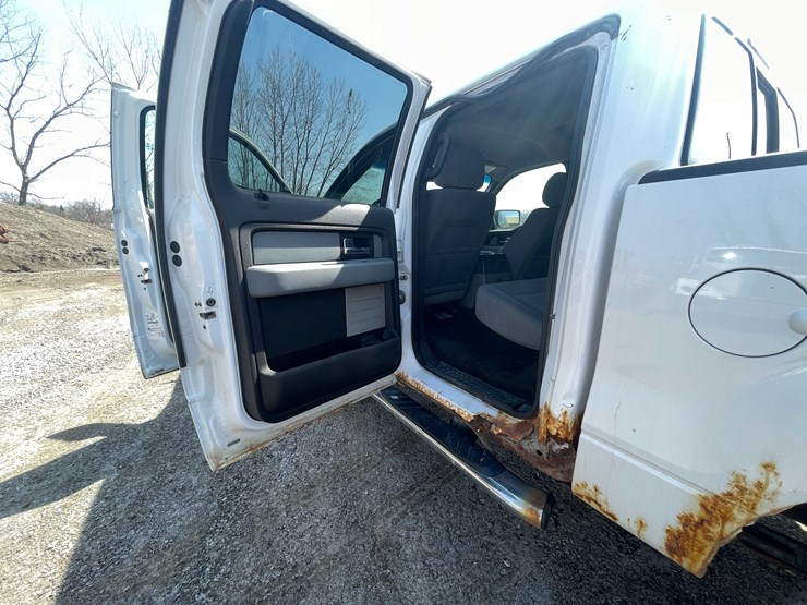 #5671-•-2012-f150-xlt-4x4-crew-cab-(has-wi-title)-image-27