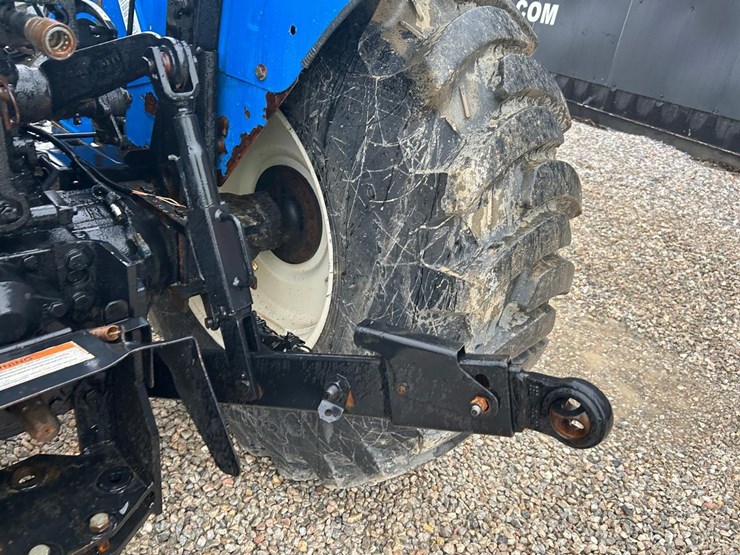 2016-new-holland-workmaster-70-image-15