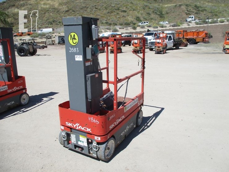 2017-skyjack-sj16-image-1