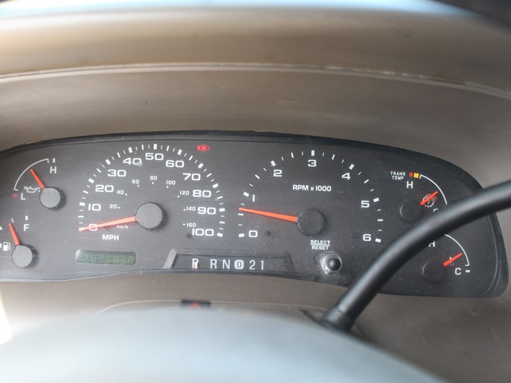 2002-ford-excursion-image-14